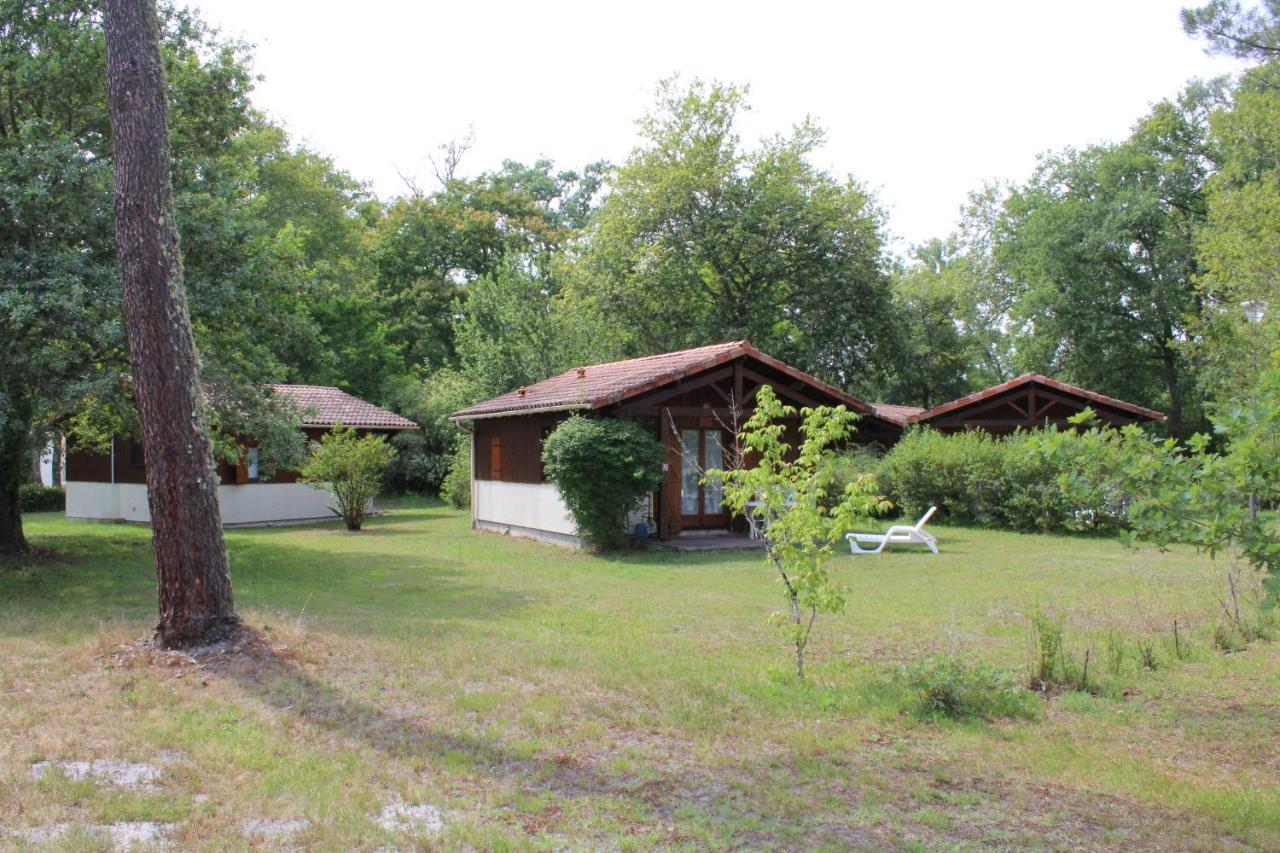 Les Chalets Du Gelat, Nature Et Calme Noaillan エクステリア 写真