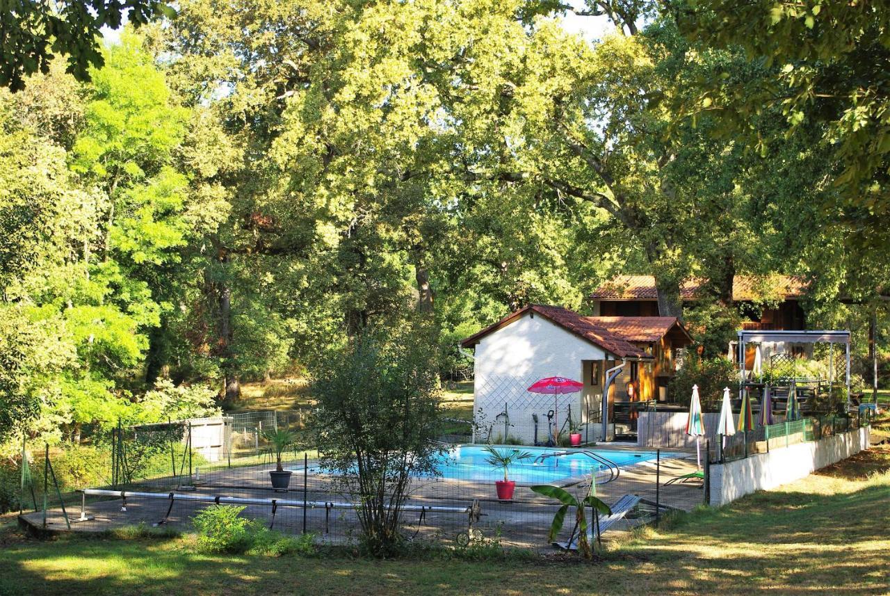 Les Chalets Du Gelat, Nature Et Calme Noaillan エクステリア 写真